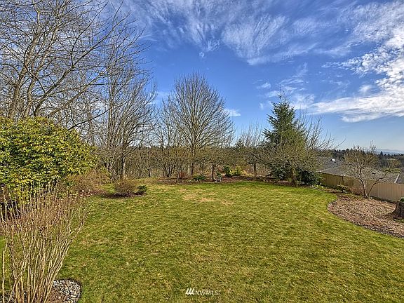 4th image of 1503 Holly Vista Dr