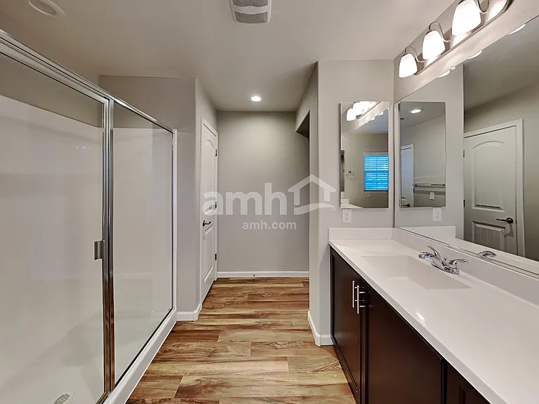 20701 W Stone Hill Rd — Photo 11