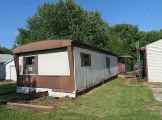 714 S Lancaster Rd, Muncie, IN 47302