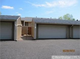 12337 Drake St NW, Coon Rapids, MN 55448