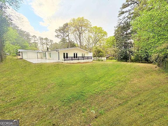 5th image of 2533 Amalfi Dr