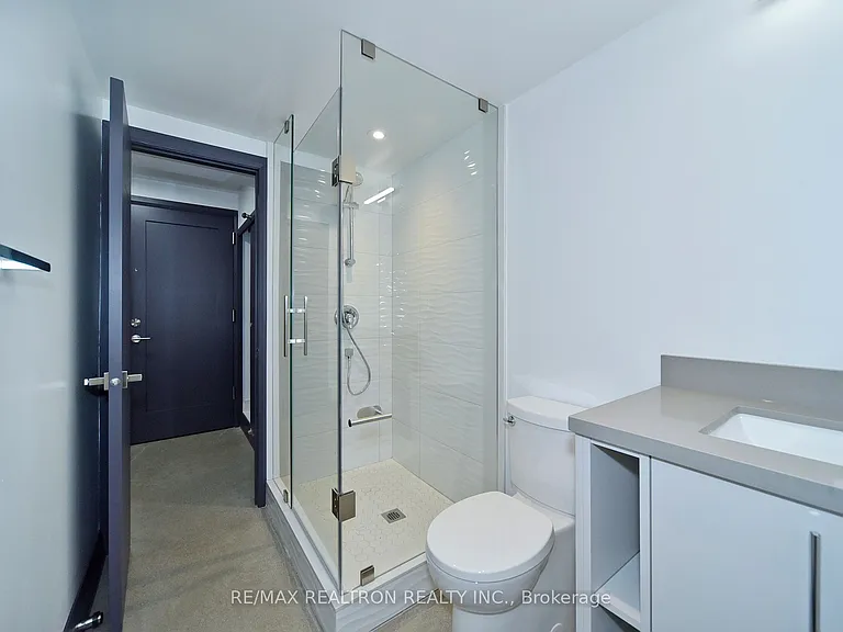 230 Boon Ave #2 — Photo 15