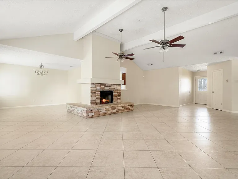 2603 Hollymist Dr — Photo 9