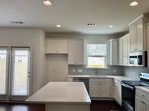 123 Auburn Run Ln — Photo 17