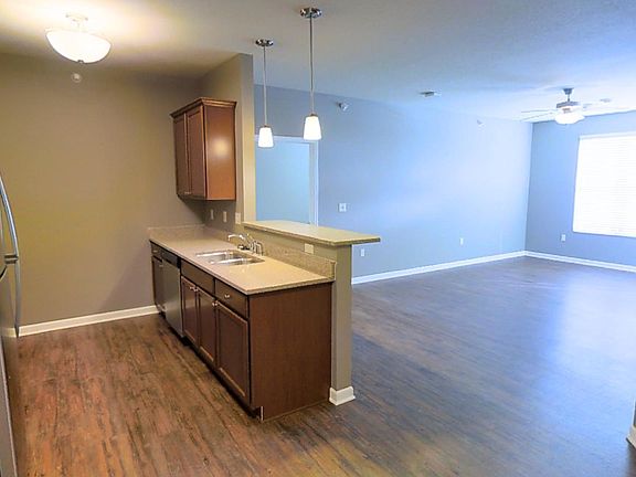 2nd image of 4505 Todd Dr Unit 104