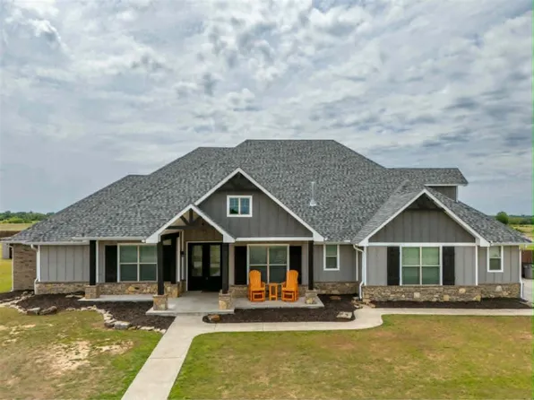 11564 Carefree Ln, Shawnee, OK 74804