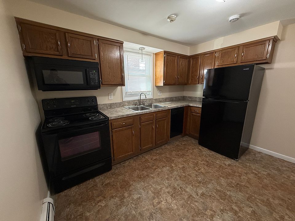 1st image of 530 York Ave APT 5