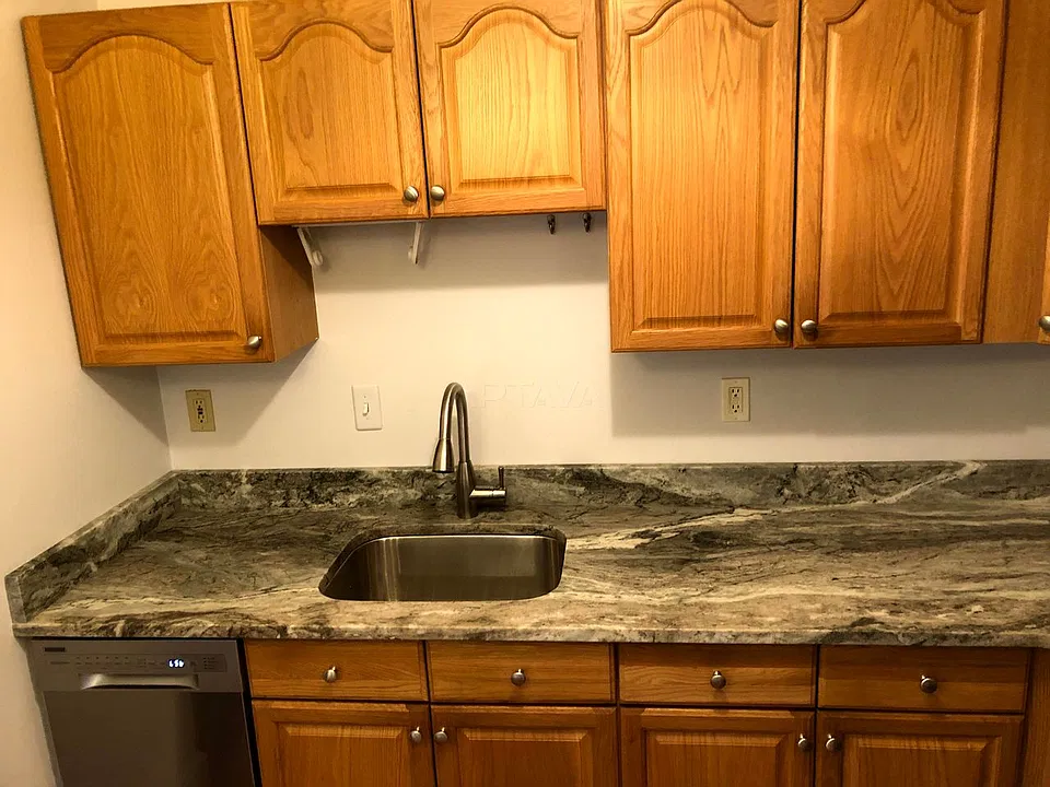 5 Haskell St #43