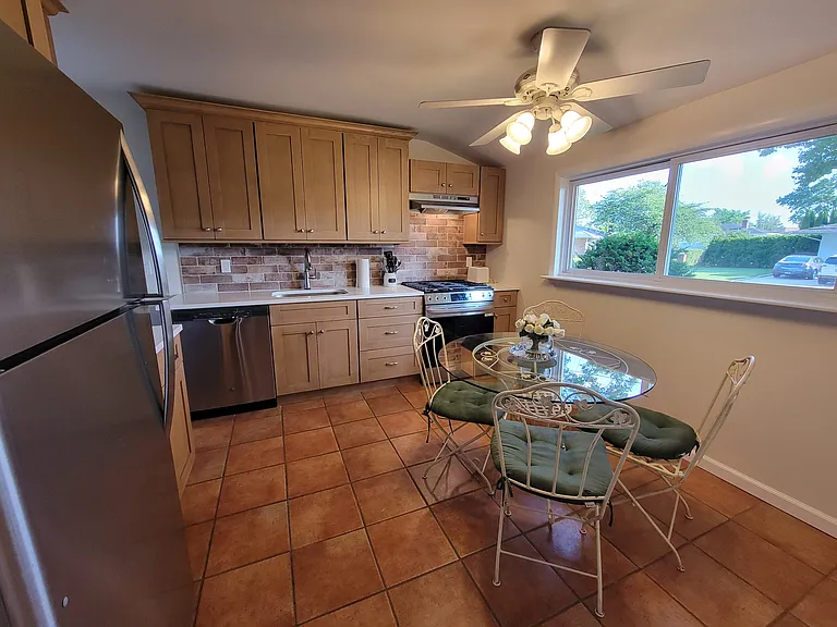 Kevin Rd — Photo 1