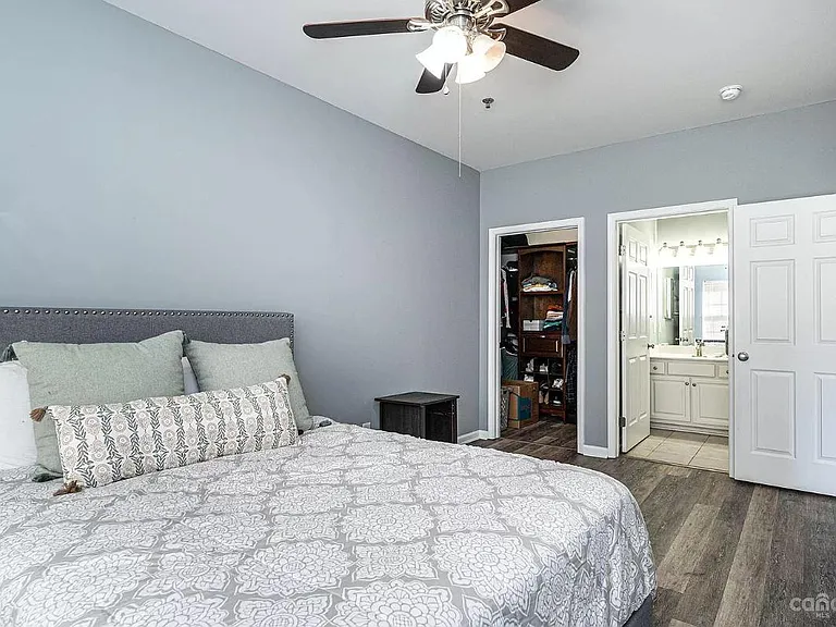 1410 4th Street Dr NW #207 — Photo 14
