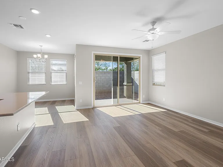 24094 N 162nd Ln — Photo 11