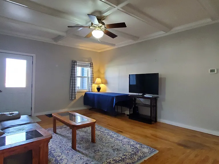 532 James St #2 — Photo 12