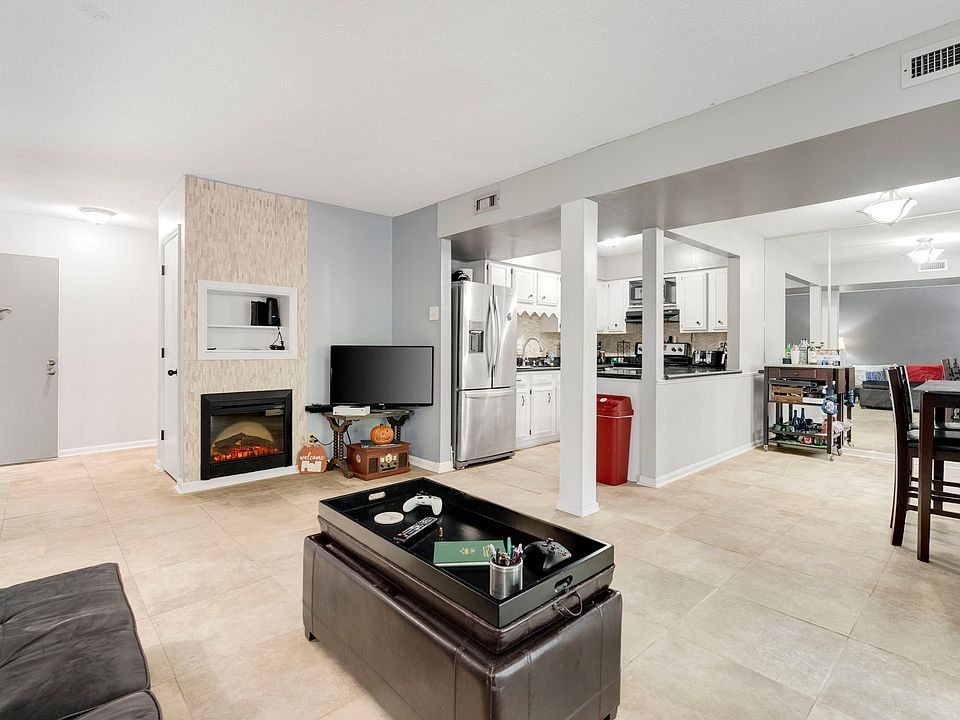 1st image of 10301 N Kings Hwy APT 10-5