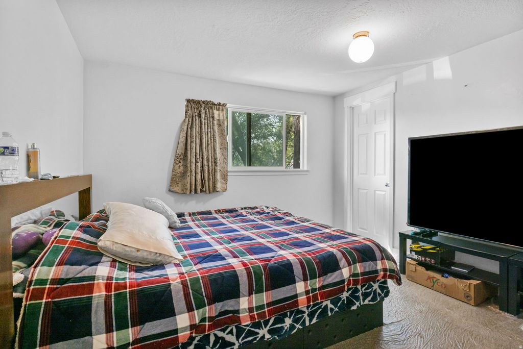 998 W Fireweed Dr #205, Salt Lake City, UT - More