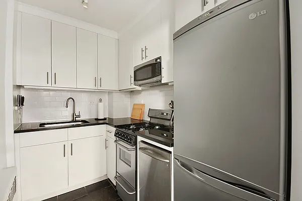 Rented by Corcoran | media 10