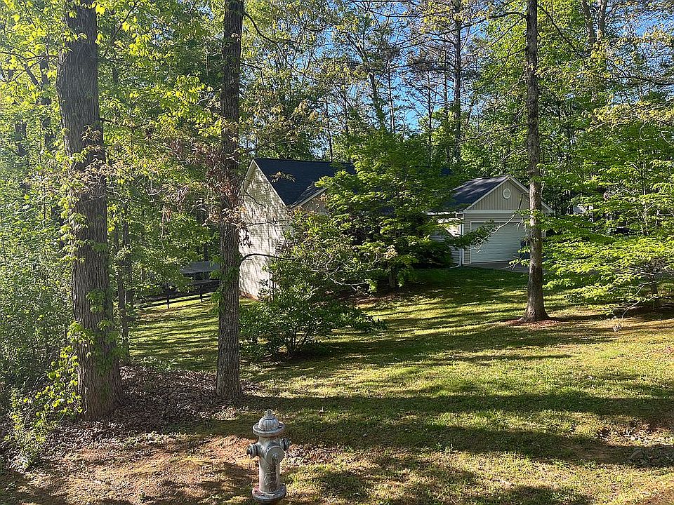 1st image of 1218 Roundtop Rd