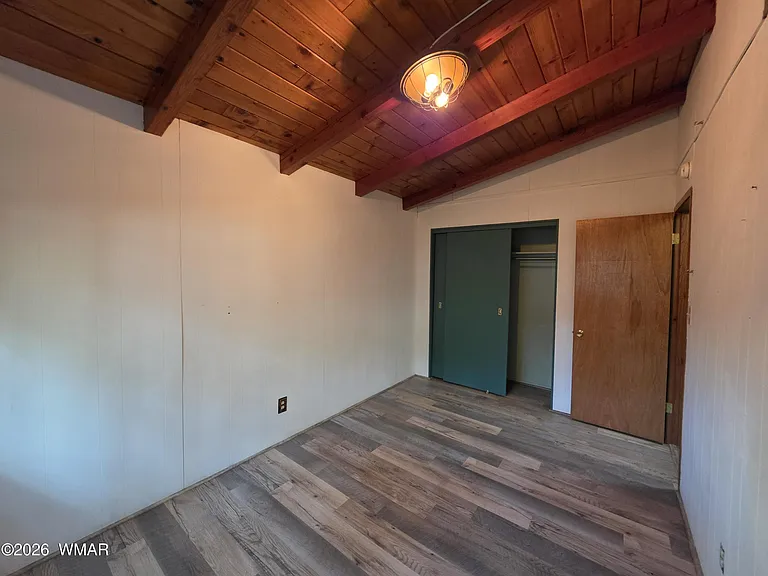 2361 W Stratton — Photo 14