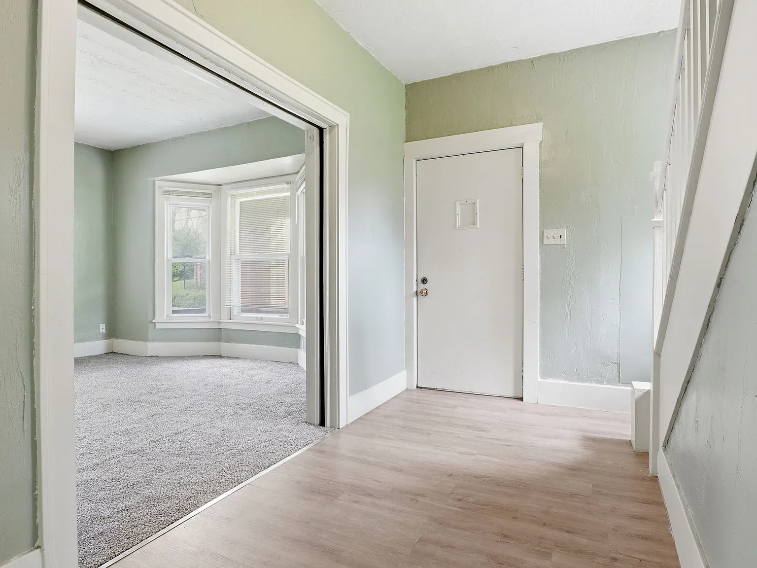 4 bed, 1.5 bath, 1488 sqft, $1,250 — Photo 4