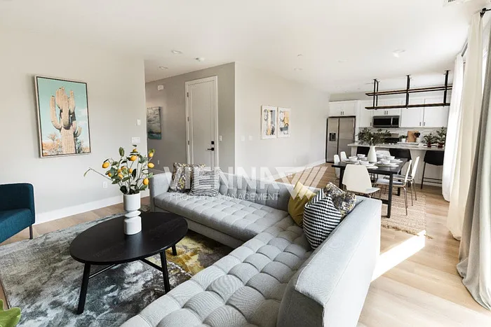 5843 Del Campo Ln — Photo 8