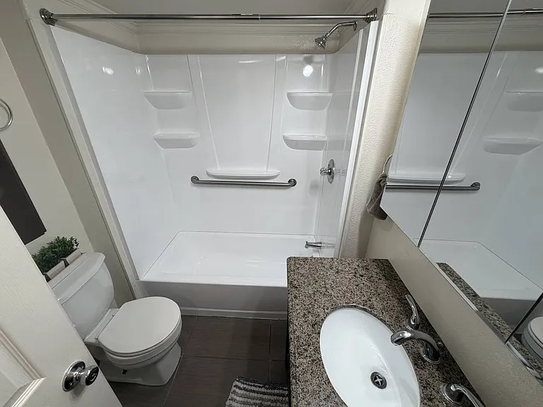 48TB- BATH1