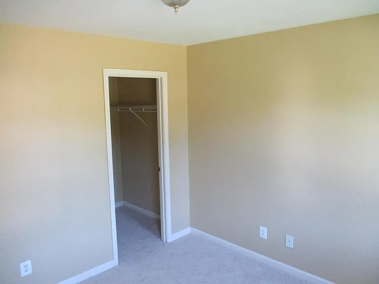 11102 Spring Meadow Blvd — Photo 26