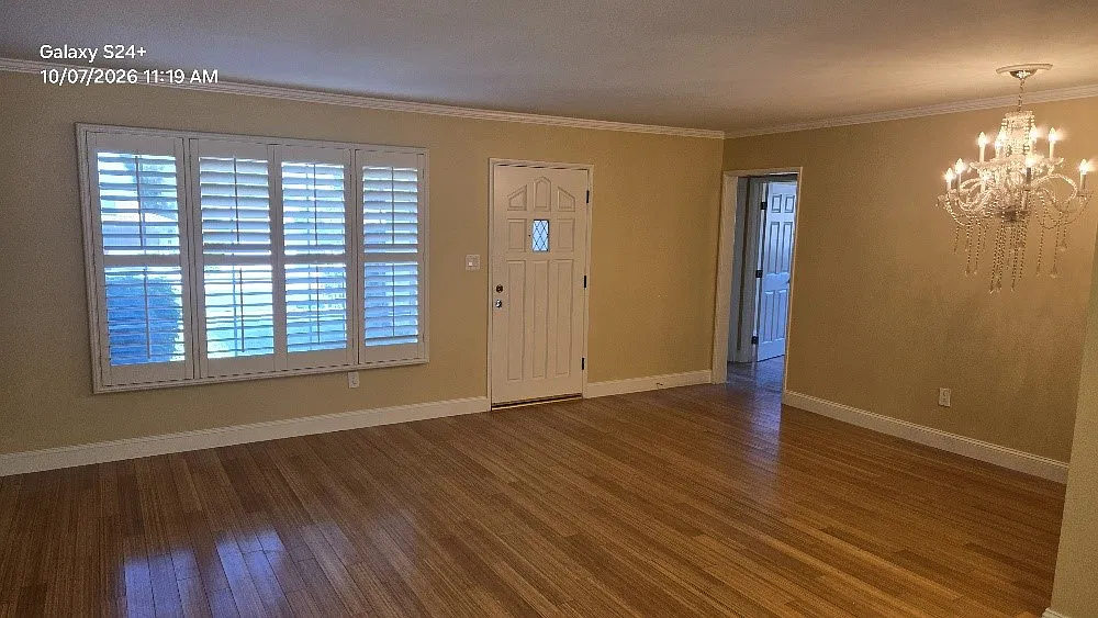 4 bed, 2.5 bath, 1764 sqft, $3,400 — Photo 2
