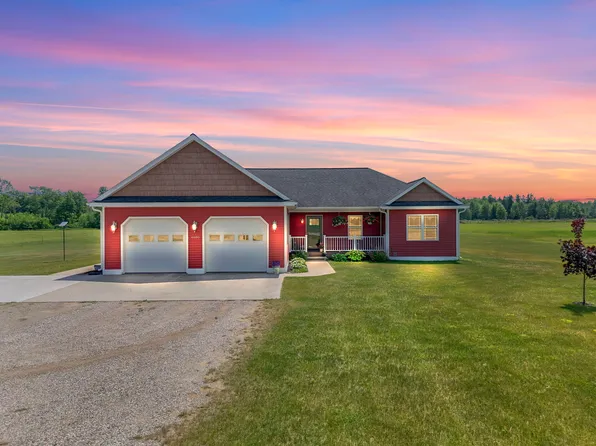 4690 E Houghton Lake Rd, Lake City, MI 49651
