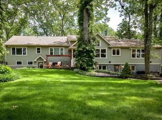 23 Wedgwood Rd, Wellesley, MA 02481