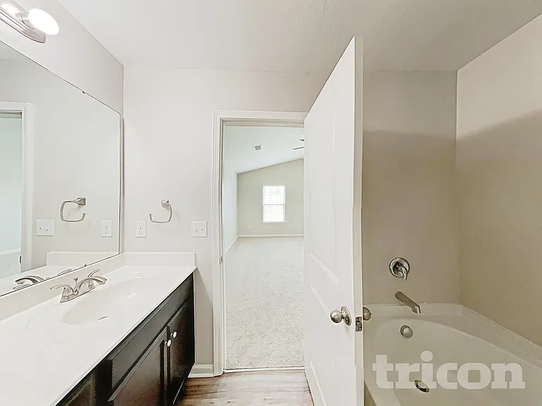 2641 Cider Ridge Rd — Photo 9