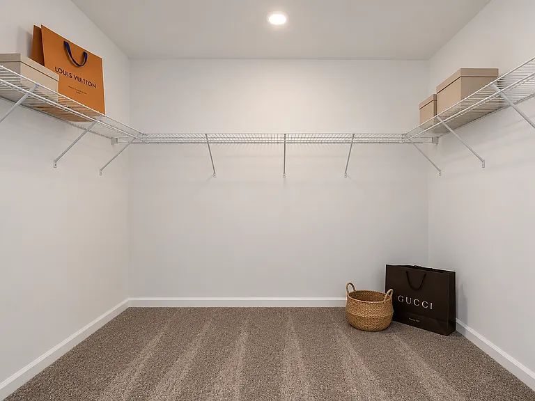 3227 Laurent Loop — Photo 13