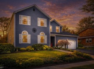 63 Beechwood Cir, Hillsborough Twp., NJ 08844