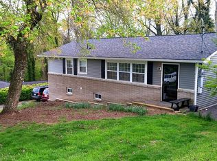514 Crestwood Dr, Clinton, TN 37716