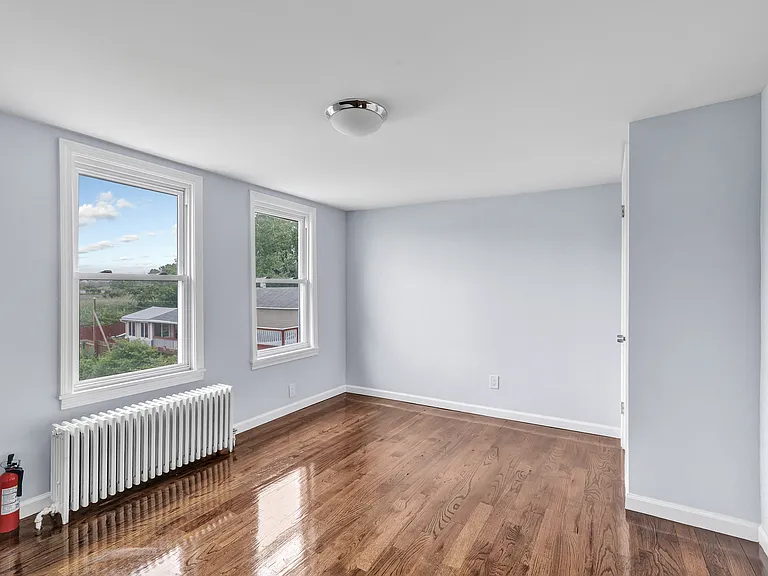 25-27 Myrtle St #25 — Photo 24