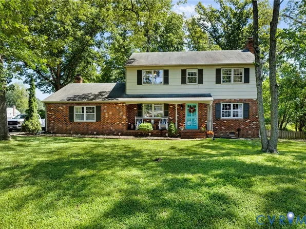 4825 Stornoway Dr, North Chesterfield, VA 23234