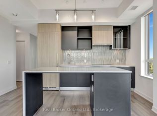 405 Dundas St W #333, Oakville, ON L6M 4M2