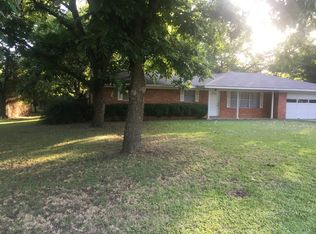 818 Bosque #A, Meridian, TX 76665