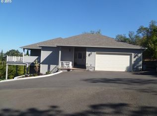 1115 W Winter Ridge Dr, Roseburg, OR 97471