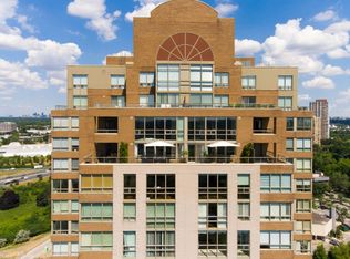 215 Wynford Dr #PENTHOUSE 2803, Toronto, ON M3C 3P5