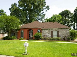 36255 The Bluffs Ave, Prairieville, LA 70769