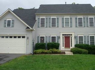 10216 Inchberry Ct, Bristow, VA 20136