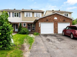 1401 Coulter Pl, Ottawa, ON K1E 3H9