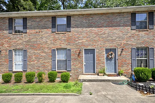 460 Martha Ln #C Photo 1 460 Martha Ln #C Photo 1