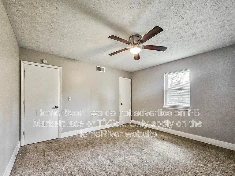 3006 Stanton Rd SE — Photo 7