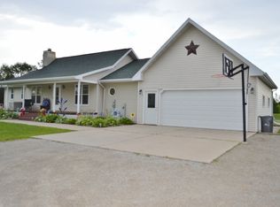 6231 Main St, Abrams, WI 54101