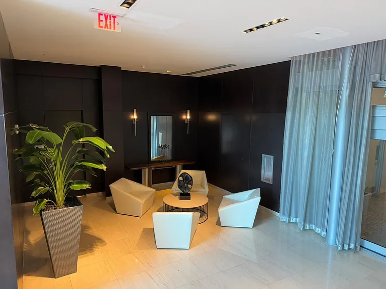 900 Biscayne Blvd #2807 — Photo 42