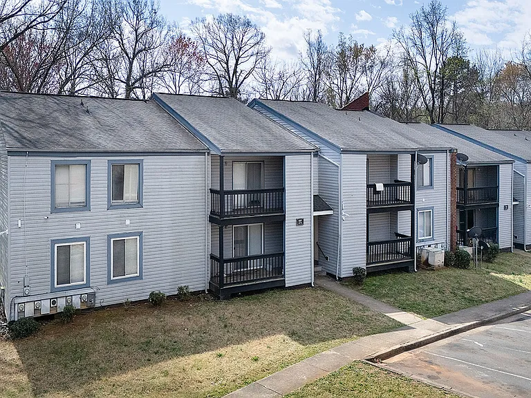 High Meadows Apartments — Photo 39