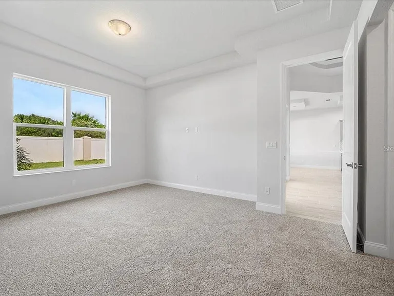 60 Del Palma Dr — Photo 34
