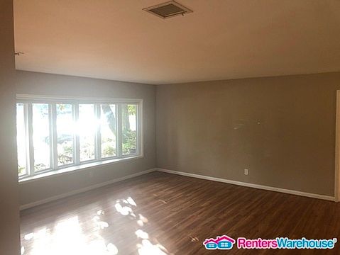 2nd image of 9407 Farmington Dr