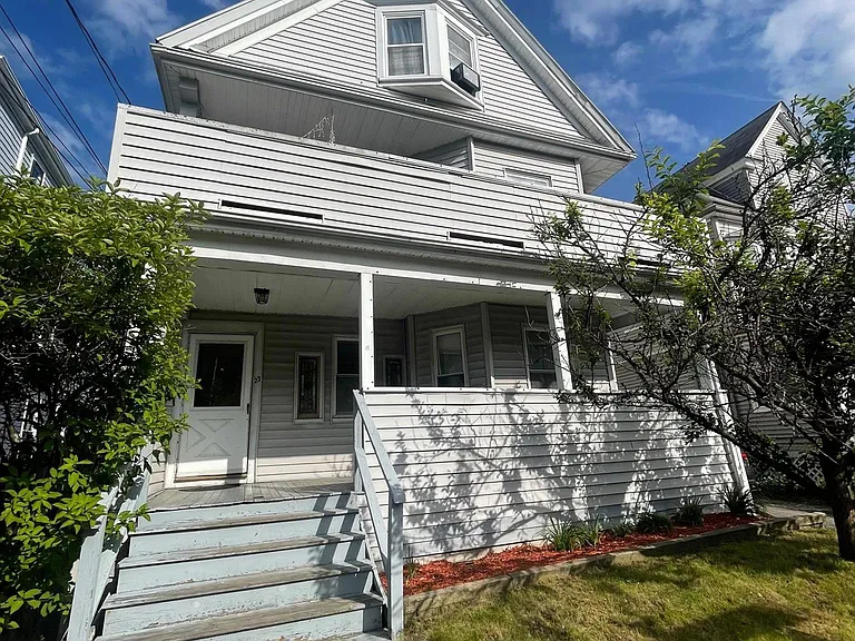 25 Curtis St — Photo 7