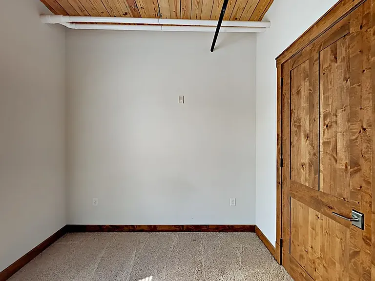 Waukesha Lofts — Photo 20